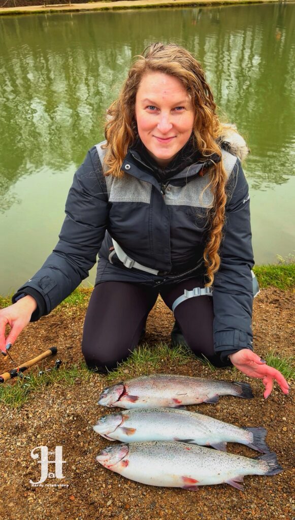 Girlfishing